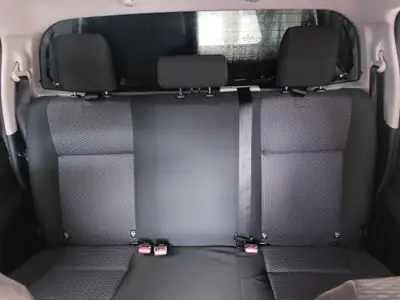 Toyota HiLux 2.4 D-4D 4x4 Comfort — Pick-up robuste, 3339 km, finitions premium — détail