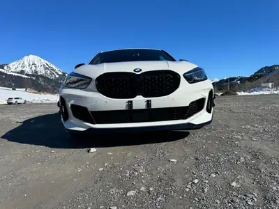 BMW M135i xDrive M Sport — Berline haute performance, full options M-Performance — Miniature 19