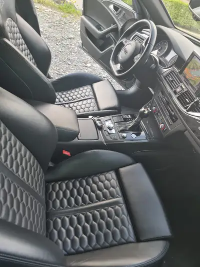 Audi RS6 Avant — Berline de prestige 560 ch, très bas kilométrage — detail