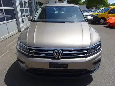 VW Tiguan 2.0 TDI SCR Sound 4Motion — SUV robuste 150 ch, 115'000 km, toutes routes — dashboard