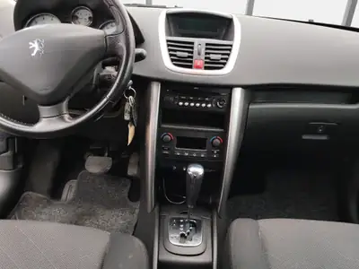 Peugeot 207 1.6 16V Sport Automatic — Citadine fiable, boîte auto, sans sinistre — Thumbnail 14