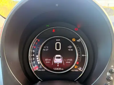Fiat 500 0.9 TwinAir S — Citadine iconique, consommation ultra-économique — Thumbnail 10