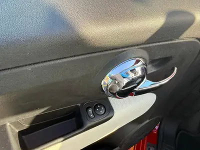 Fiat 500 0.9 TwinAir S — Citadine iconique, consommation ultra-économique — Thumbnail 21