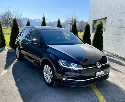VW Golf 2.0 TDI Comfortline 4Motion — Diesel performant, transmission DSG, 4 roues motrices — fianco
