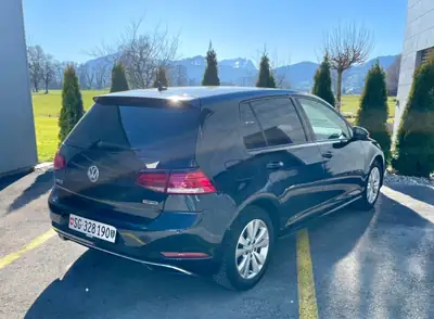 VW Golf 2.0 TDI Comfortline 4Motion — Diesel performant, transmission DSG, 4 roues motrices — interni