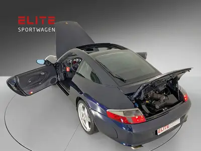 Porsche 911 Carrera Targa 2004 — Icône décapotable, moteur révisé, histoire complète — arrière