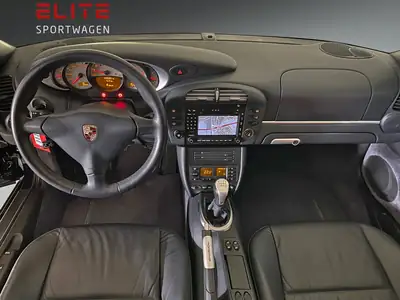 Porsche 911 Carrera Targa 2004 — Icône décapotable, moteur révisé, histoire complète — Miniature 7