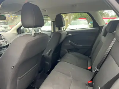 Ford Focus 1.0 SCTi Trend — Break économe, première main, 82 000 km — Miniatur 7