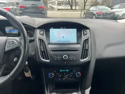Ford Focus 1.0 SCTi Trend — Break économe, première main, 82 000 km — Miniatur 10