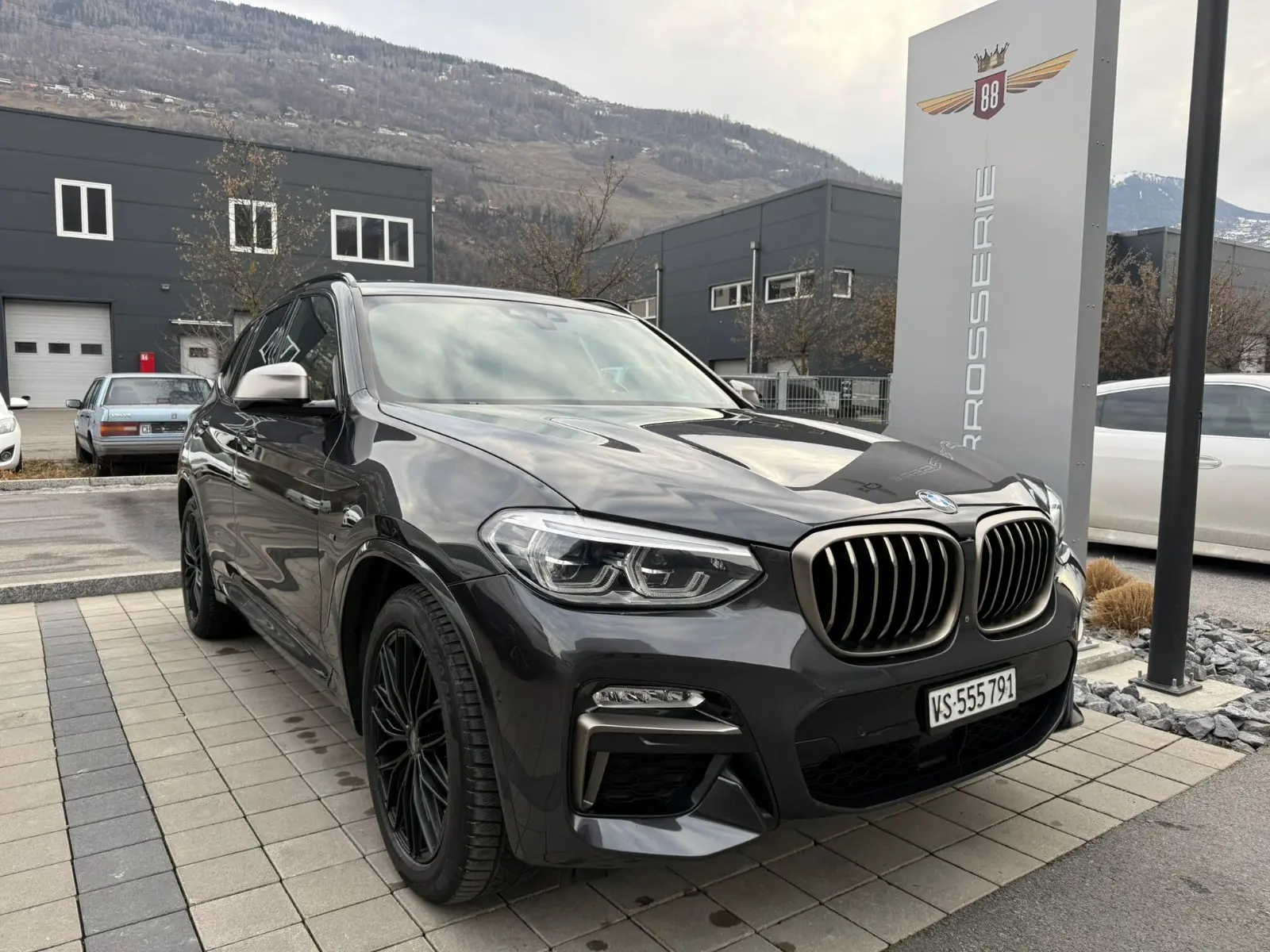 BMW X3 xDrive M40i — SUV sportif 360 ch, 85'000 km, sans sinistre — vista esterna