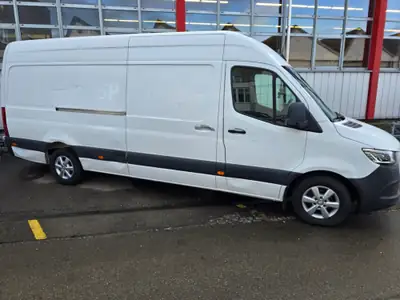Mercedes-Benz Sprinter 316 CDI Lang — Utilitaire fiable, 149 675 km, équipé NAVI/caméra — Außenansicht