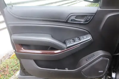 GMC Yukon SLT 5.3 V8 XL — Spacieux SUV 8 places, robuste et fiable — détail