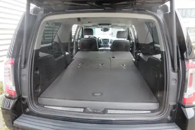 GMC Yukon SLT 5.3 V8 XL — Spacieux SUV 8 places, robuste et fiable — Miniature 17