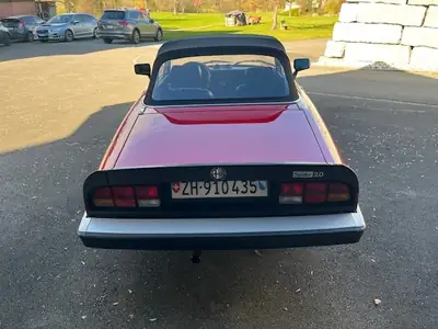 Alfa Romeo Spider Aerodinamica 1987 — Cabriolet légendaire, rouge éclatant, 2 places — Miniatur 7