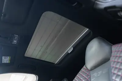 Audi RS3 2.5 TSI Quattro — Berline sportive haute performance, 88'000 km seulement — Miniature 13