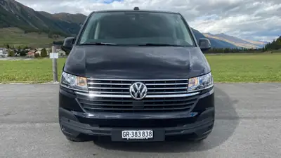 VW T6.1 Caravelle Bi-TDI 4Motion — Monospace 9 places, robuste et polyvalent — vue extérieure