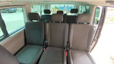 VW T6.1 Caravelle Bi-TDI 4Motion — Monospace 9 places, robuste et polyvalent — Miniature 8
