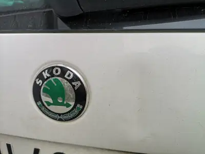 Skoda Octavia Combi 2.0 TDI Scout 4x4 — SUV polyvalent, transmission DSG, 166'000 km — côté