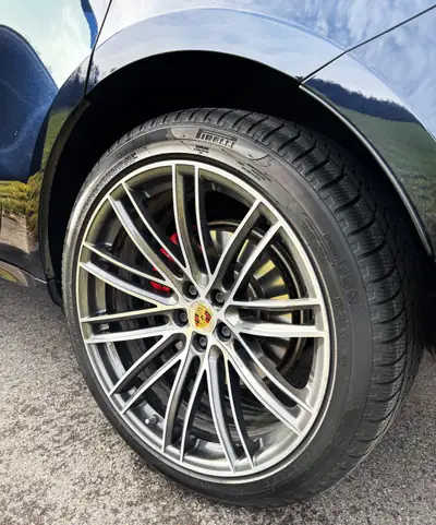 Porsche Macan GTS PDK — SUV sportif 380 ch, équipements premium, faible kilométrage — Thumbnail 8
