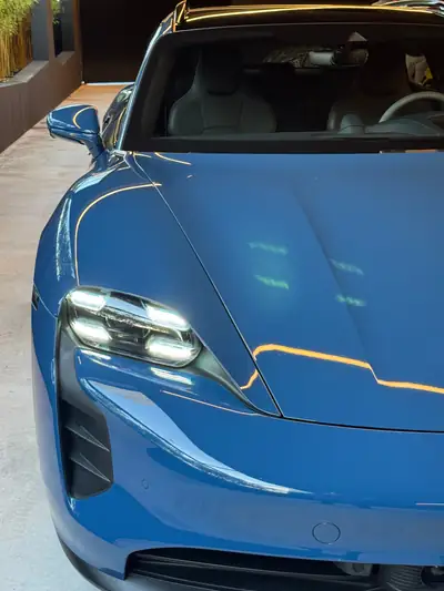 Porsche Taycan GTS Sport Turismo — Berline électrique 598 ch, 66'000 km — Miniatur 10