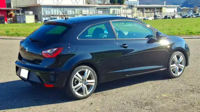 SEAT Ibiza SC 1.8 TSI Cupra — Sportive compacte, 192 ch et bas kilométrage — Armaturenbrett