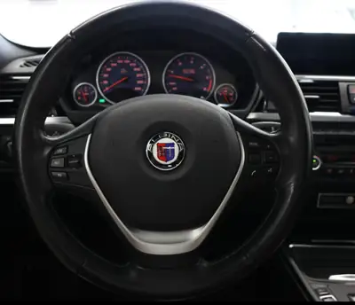 BMW-Alpina 3 Series D3 BiTurbo Touring — Diesel performant 350 ch, break de prestige — Miniature 9