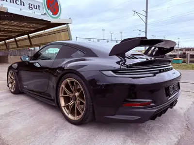 Porsche 911 GT3 PDK 2022 — Sportive légendaire, 24 900 km seulement — Innenraum