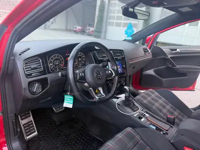VW Golf 2.0 TSI GTI DSG — Sportive performante, 86'000 km, boîte auto — détail
