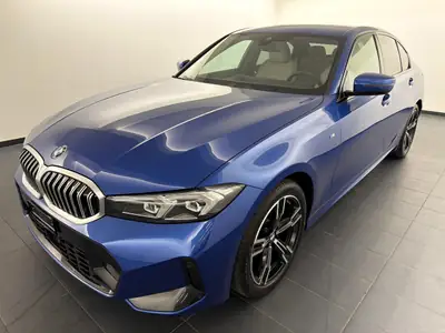 BMW 320i xDrive M Sport 2025 — Berline premium avec garantie constructeur et faible kilométrage — exterior view