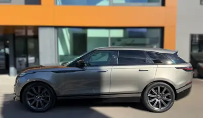 Land Rover Range Rover Velar 2.0 D 240 — SUV premium diesel, traction intégrale, faible kilométrage — detail