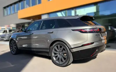 Land Rover Range Rover Velar 2.0 D 240 — SUV premium diesel, traction intégrale, faible kilométrage — dashboard
