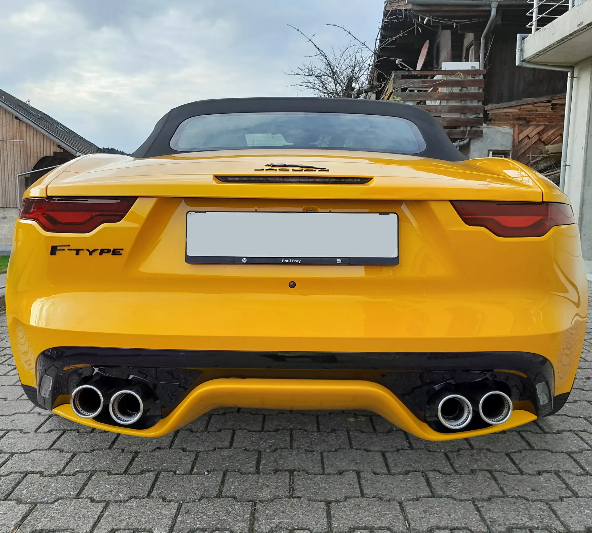 Jaguar F-Type 2023 occasion Langenthal — 3