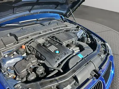 BMW-Alpina B3 BiTurbo — 360 ch de performance allemande, 64 000 km seulement — Miniatur 12