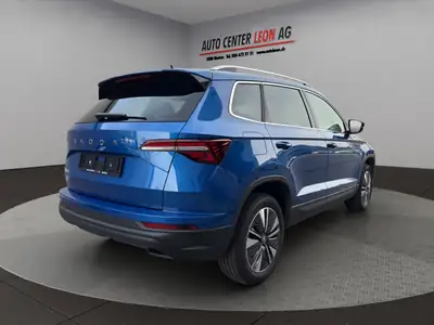 Skoda Karoq 1.5 TSI Selection — SUV compact neuf avec garantie constructeur — détail