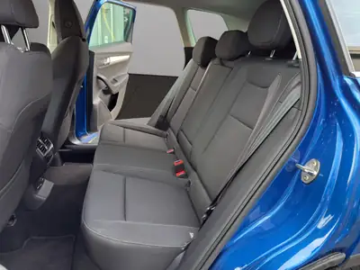 Skoda Karoq 1.5 TSI Selection — SUV compact neuf avec garantie constructeur — Miniature 13