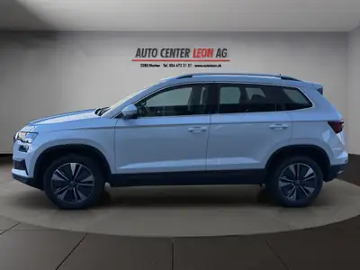 Skoda Karoq 1.5 TSI Selection DSG — SUV compact neuf, équipé et garanti usine — arrière