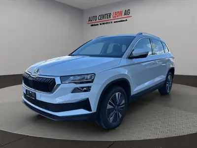 Skoda Karoq 1.5 TSI Selection DSG — SUV compact neuf, équipé et garanti usine — côté