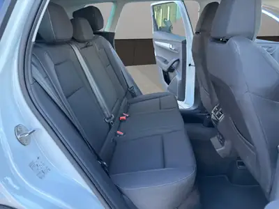 Skoda Karoq 1.5 TSI Selection DSG — SUV compact neuf, équipé et garanti usine — Miniature 18
