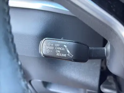 Skoda Karoq 1.5 TSI Selection DSG — SUV compact neuf, équipé et garanti usine — Miniature 22