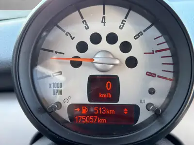 MINI Cabrio One Cabriolet 2012 — Cabriolet citadin compact, climatisation et sièges chauffants — Thumbnail 11