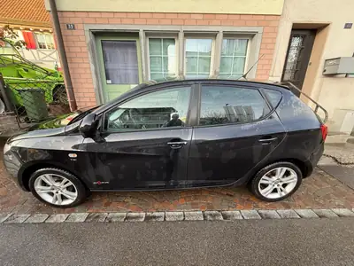 SEAT Ibiza 1.2 TSI Style — Citadine fiable, sans accident, consommation maîtrisée — Seitenansicht