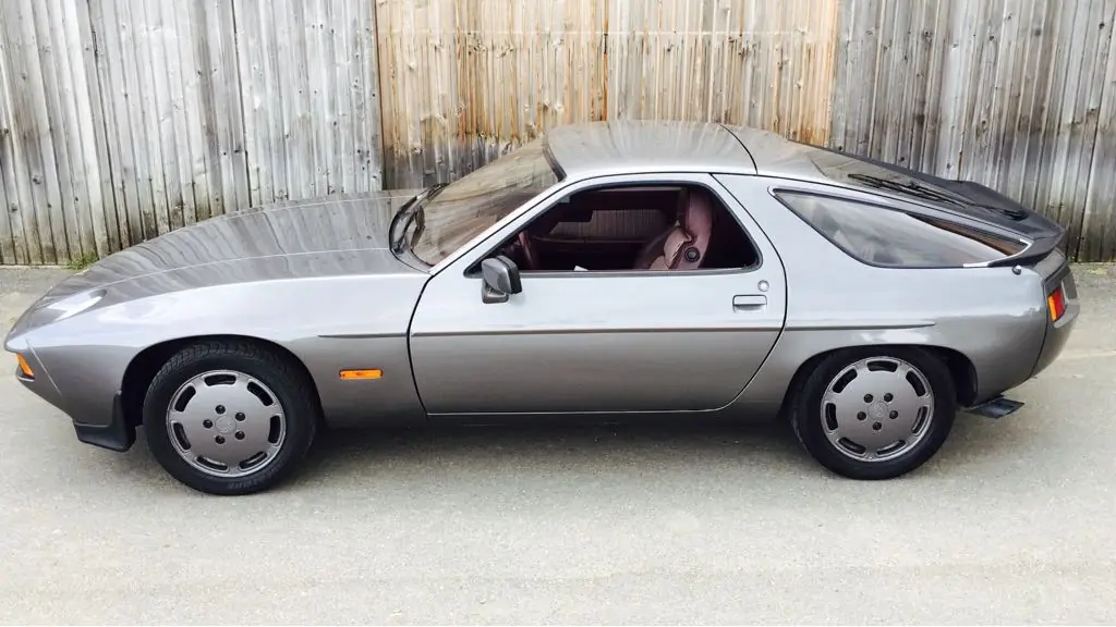 Porsche 928 1981 occasion Pfäffikon — 2