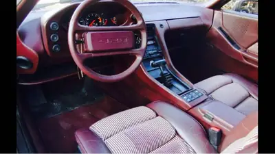 Porsche 928 S 1981 — Chef-d'œuvre sportif, moteur V8 4.7L sans accident — intérieur