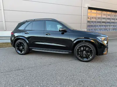 Mercedes-Benz GLE 300 d 4Matic — SUV 7 places, diesel hybride, facelift 2024 — côté