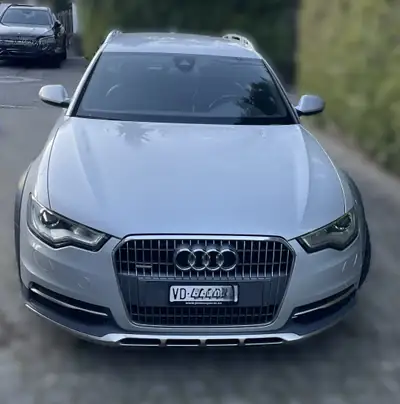 Audi A6 Allroad 3.0 TDI V6 Quattro — Break Prestige Diesel, Traction Intégrale — tableau de bord