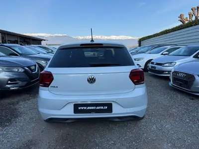 VW Polo 1.0 TSI Comfortline — Citadine fiable, 163 000 km, garantie 12 mois — tableau de bord