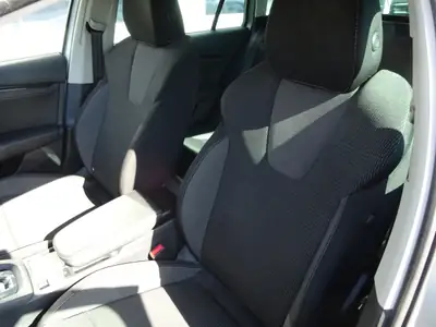 Skoda Octavia Combi 2.0 TDI DSG 4x4 — Monospace robuste, 147'000 km, transmission automatique — Thumbnail 7