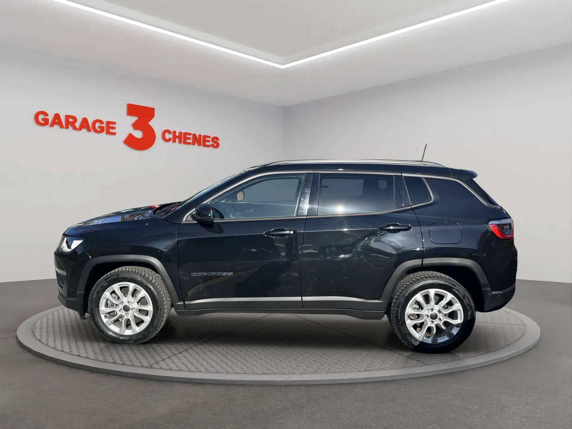 Jeep Compass 2021 occasion Chêne-Bourg — 2