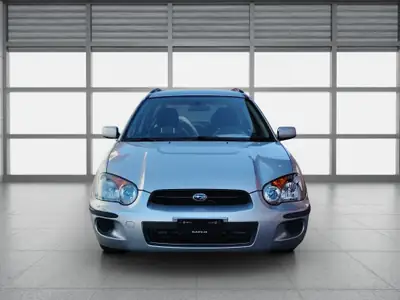 Subaru Impreza 1.6 Cool — Berline polyvalente avec transmission automatique et 4x4 intégral — detail