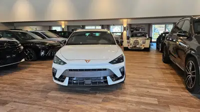 CUPRA Leon ST 2.0 TSI VZ — Break sportif 333 ch, tous terrains, quasi neuf — rear view